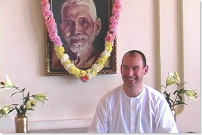 Nome giving satsang