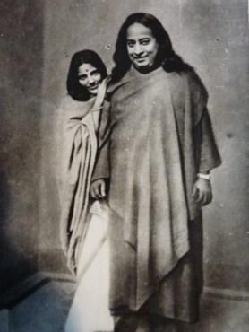 Anandmayi Ma with Swami Yoganand